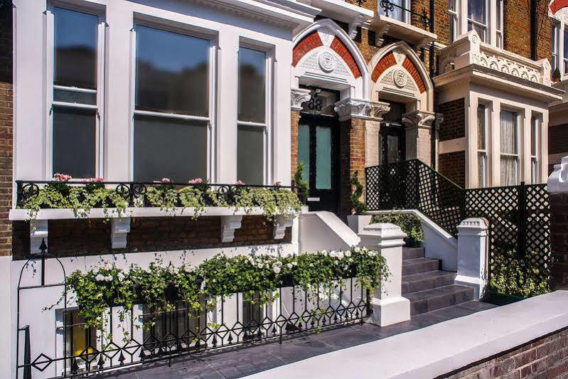 ロンドン West End Lane IIアパートホテル エクステリア 写真